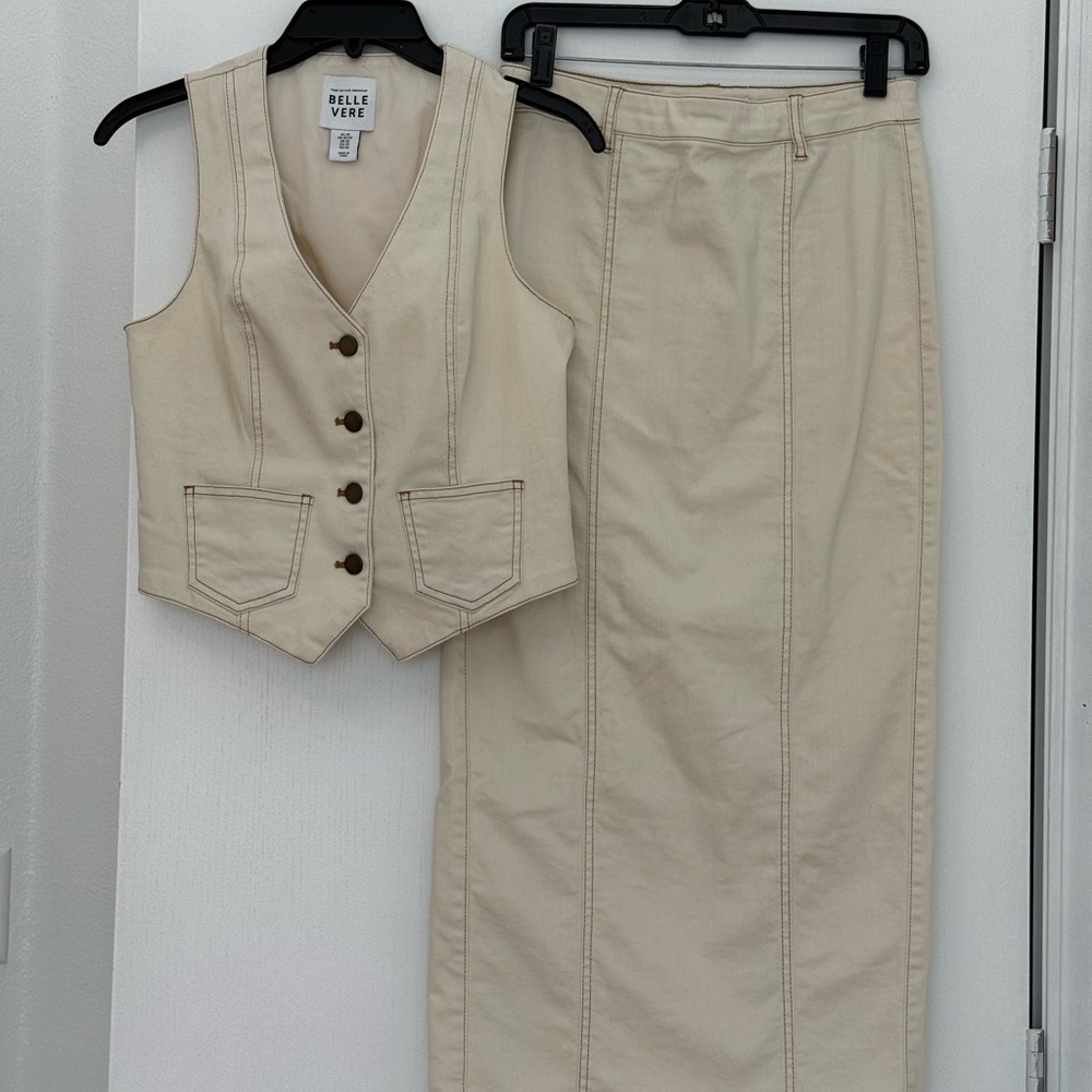 Belle Vere Women's matching Vest &  Skirt Set